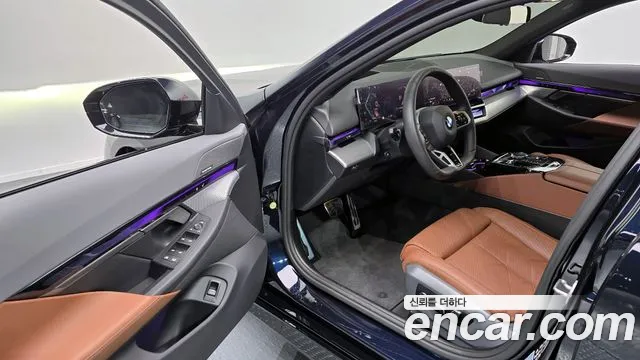 BMW 5 Series (G60) id 2681333 из Кореи 11