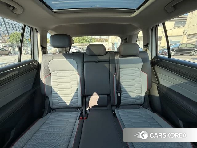 Volkswagen Tiguan L id 4341546 из Китая 11