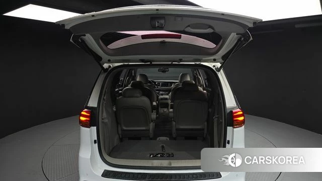 Kia The New Carnival id 4269462 из Кореи 11