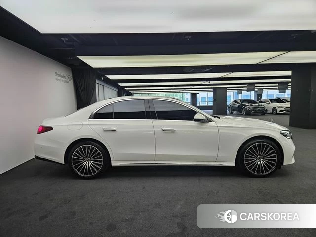 Mercedes-Benz E-Class W214 id 4468262 из Кореи 11
