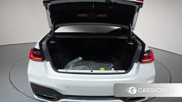 BMW 7 Series (G11) id 3022815 из Кореи 11