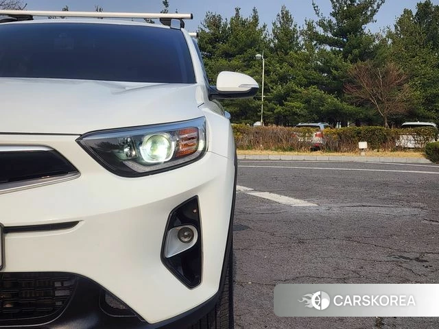 Kia Stonic id 3853791 из Кореи 11