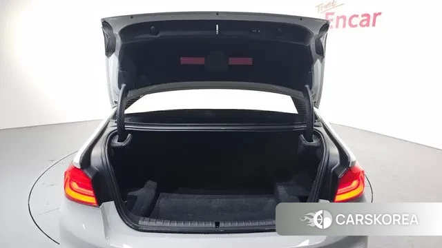 BMW 5 Series (G30) id 3474423 из Кореи 11