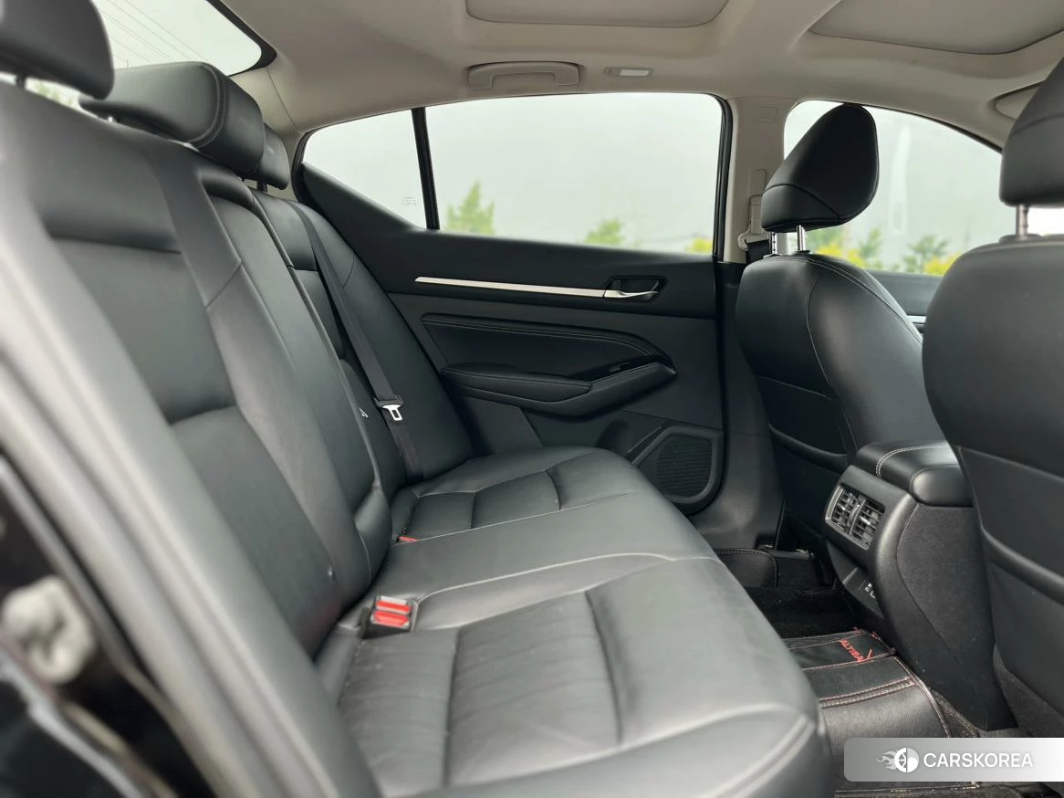 Nissan Teana id 4473883 из Китая 11