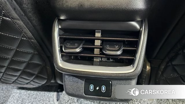 Hyundai Grandeur (GN7) id 3891086 из Кореи 11