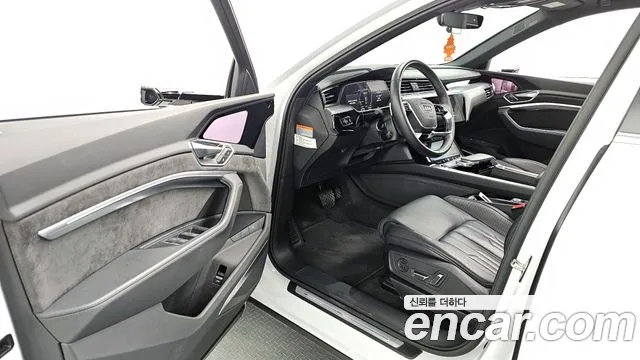 Audi e-Tron id 2678278 из Кореи 11