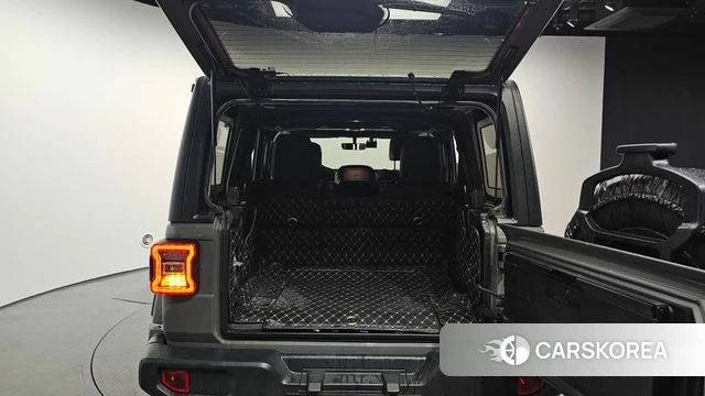 Jeep Wrangler (JL) id 4350675 из Кореи 11