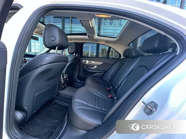 Mercedes-Benz Class C id 4313750 из Китая 11