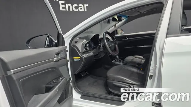 Hyundai The New Avante AD id 2699115 из Кореи 11