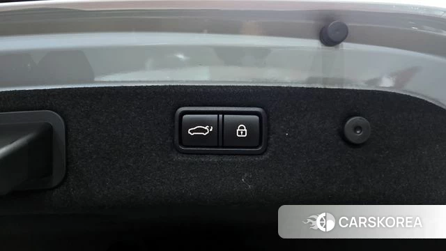 Genesis G70 id 3899380 из Кореи 11