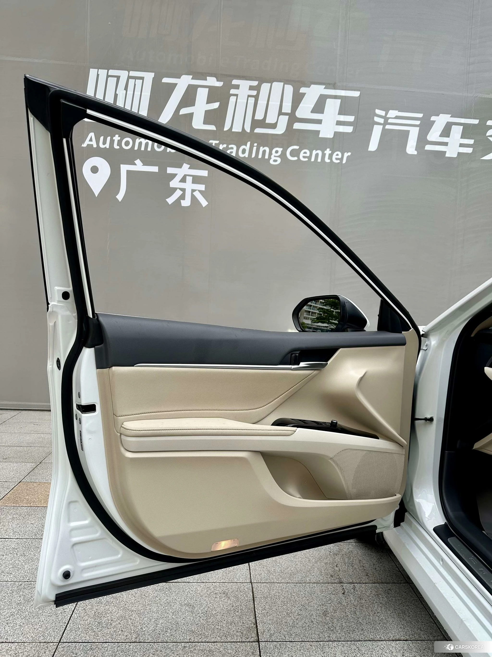 Toyota Camry id 4455049 из Китая 11