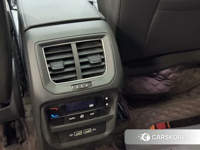 Volkswagen Tanyue id 4240066 из Китая 11
