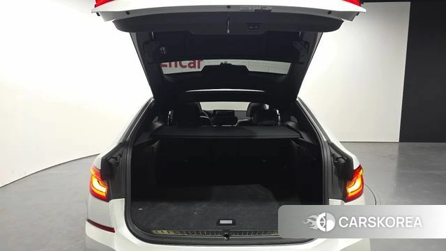 BMW 6 Series GT (G32) id 3940970 из Кореи 11