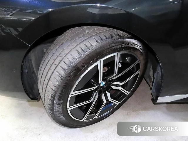 BMW 7 Series (G70) id 4243340 из Кореи 11