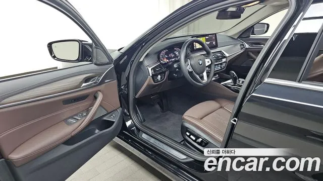 BMW 5 Series (G30) id 2693792 из Кореи 11