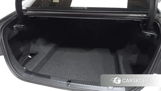 BMW 5 Series (G60) id 3750820 из Кореи 11