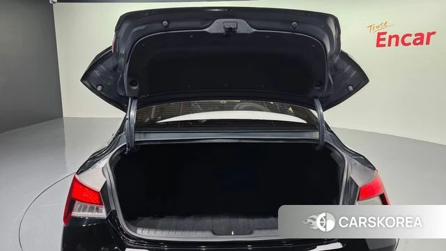 Hyundai Avante Hybrid (CN7) id 3898067 из Кореи 11