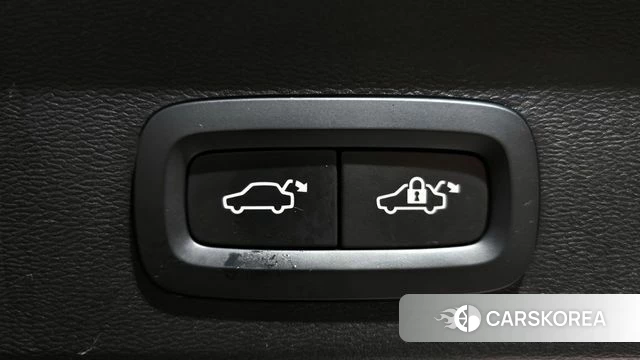 Volvo XC40 id 3807156 из Кореи 11