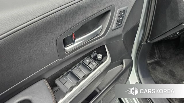 Toyota Sienna 4th Generation id 4533165 из Кореи 11
