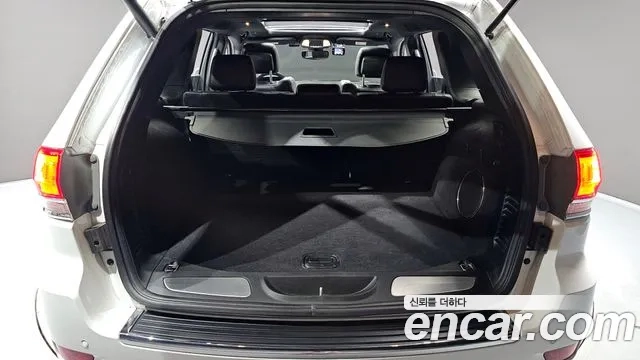 Jeep Grand Cherokee id 2952046 из Кореи 11