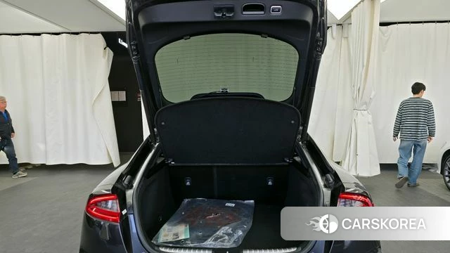 Kia Stinger id 3844015 из Кореи 11