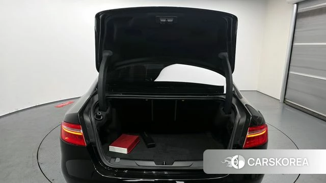 Jaguar XE id 3801560 из Кореи 11