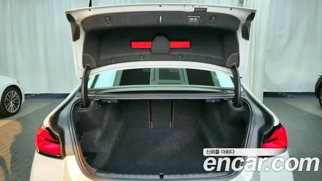 BMW 5 Series (G30) id 2752168 из Кореи 11