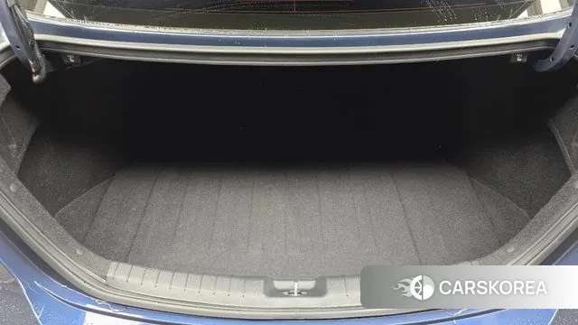 Hyundai Avante AD id 3009269 из Кореи 11