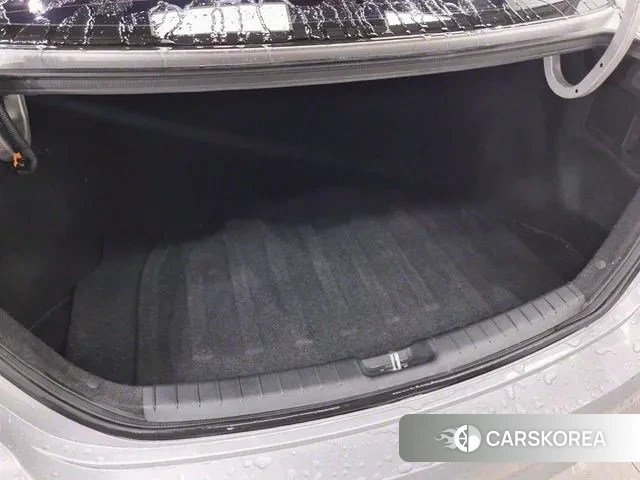 Hyundai Avante AD id 2962068 из Кореи 11