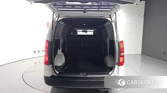 Hyundai The New Grand Starex id 3396270 из Кореи 11