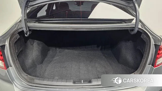 Hyundai The New Avante AD id 3520401 из Кореи 11