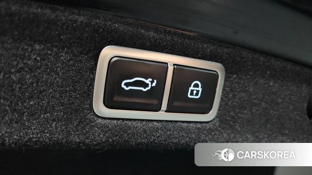 Hyundai Grandeur (GN7) id 4243660 из Кореи 11