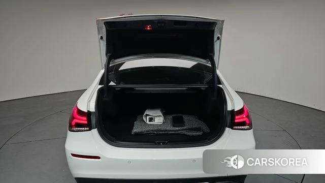 Mercedes-Benz A-Class W177 id 3965186 из Кореи 11