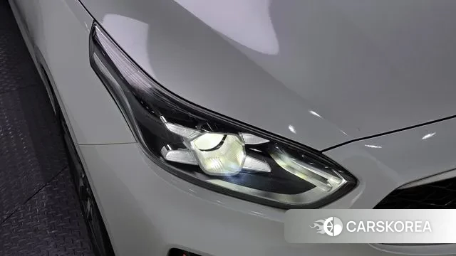 Kia Come New K3 id 3622618 из Кореи 11