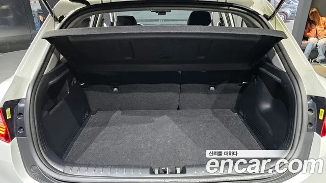 Kia Stonic id 2449757 из Кореи 11