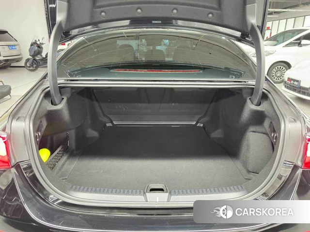 Mercedes-Benz E-class id 4275664 из Китая 11