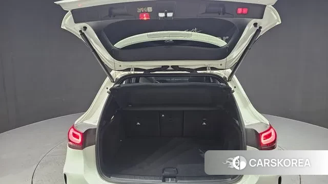 Mercedes-Benz GLA - Class H247 id 3675393 из Кореи 11