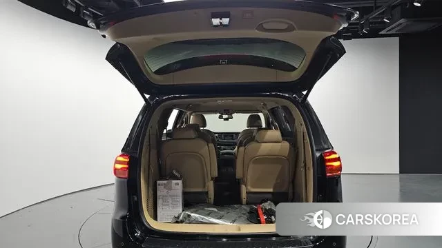 Kia The New Carnival id 3374557 из Кореи 11