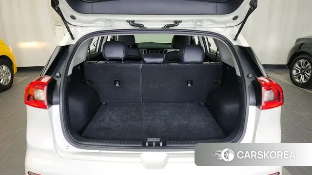 Kia Niro id 3039580 из Кореи 11