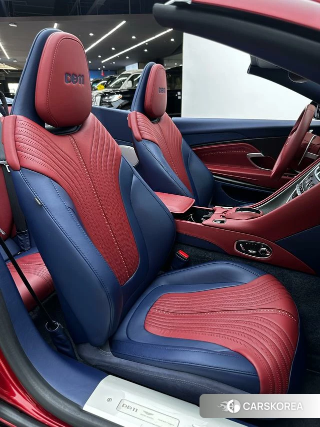 Aston Martin DB11 id 4239005 из Китая 11