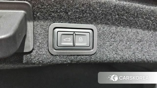 Audi A6 (C8) id 3795186 из Кореи 11