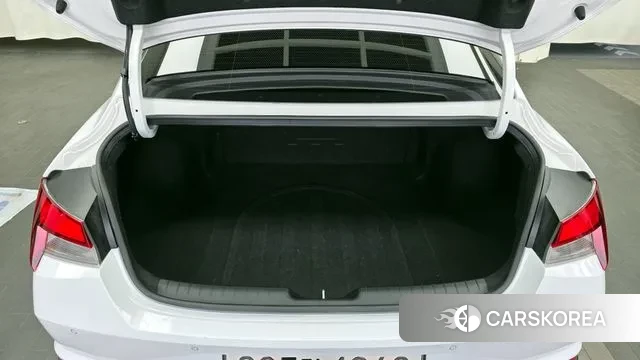 Hyundai Avante Hybrid (CN7) id 3479029 из Кореи 11