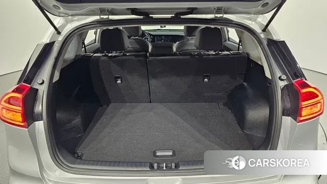 Kia Niro EV id 3458921 из Кореи 11