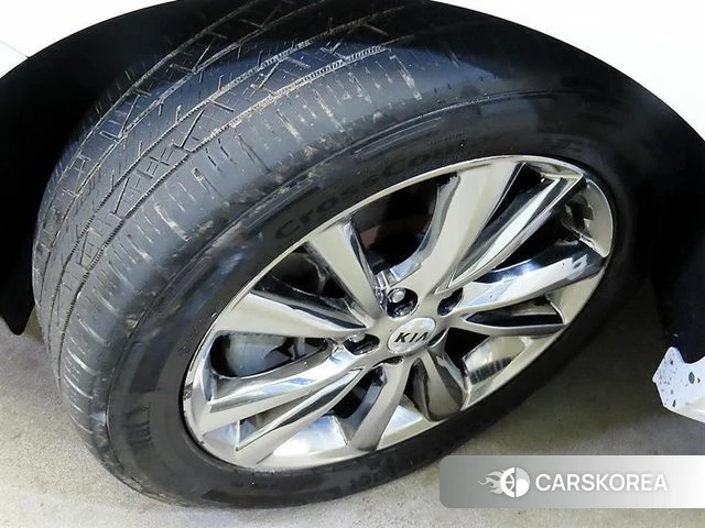 Kia The New Carnival id 4652333 из Кореи 11