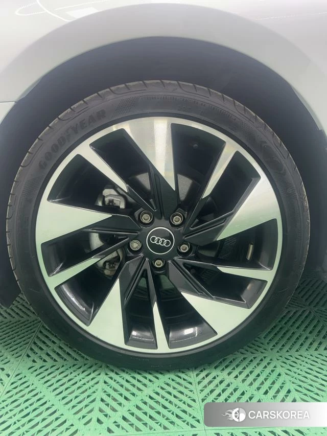 Audi A3 id 4291238 из Китая 11