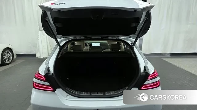 Genesis The New G70 Shooting Brake id 3452907 из Кореи 11