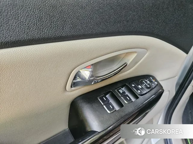 Kia The New Carnival id 2976827 из Кореи 11