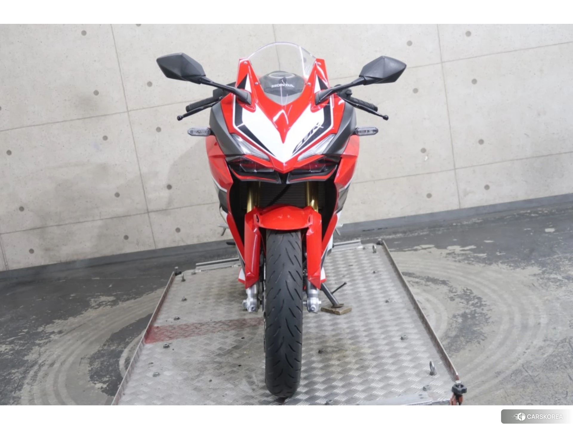 Honda CBR250RR id 4379985 из Японии 11