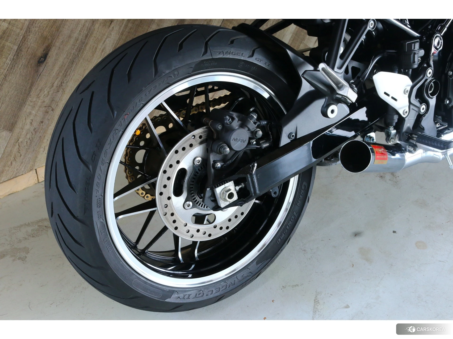 Kawasaki Z900RS id 3950372 из Японии 11