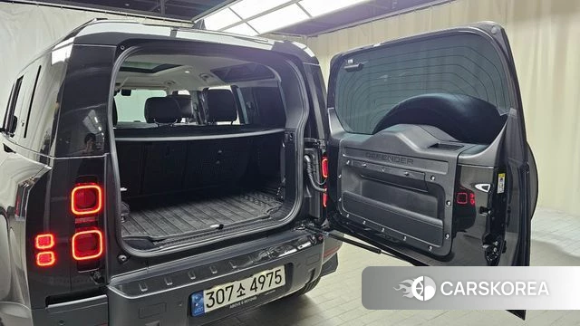 Land Rover Defender (L663) id 3806430 из Кореи 11